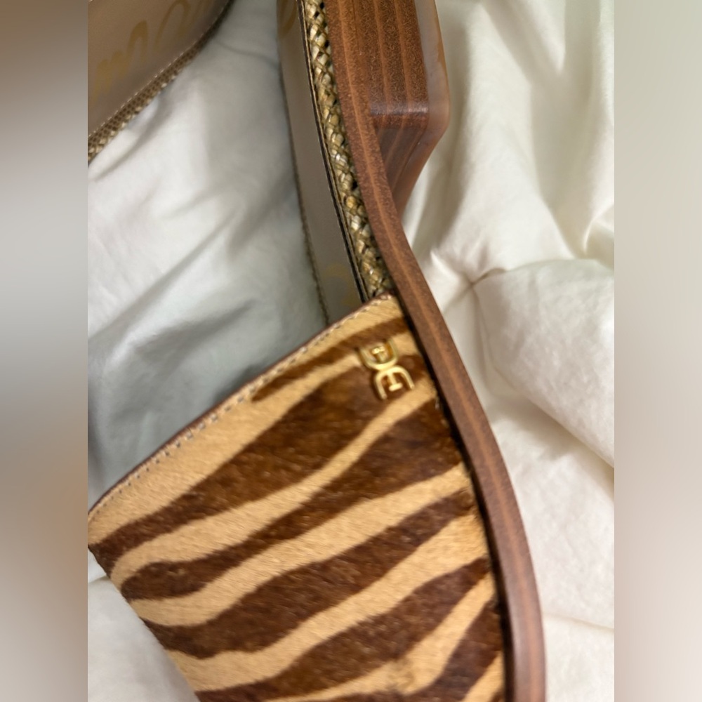 Brand new size 11 real fur Sam Edelman Brown Zebra Print Women's Slides - Picture 5 of 8